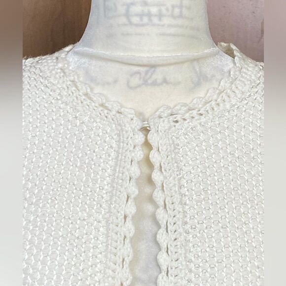 Alice and Olivia Scalloped Knit Jacket size M - Picture 4 of 11